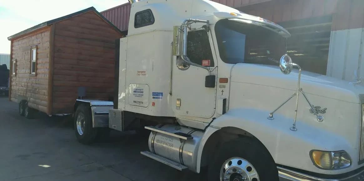 Heavy haul trailer moving specialized equipment