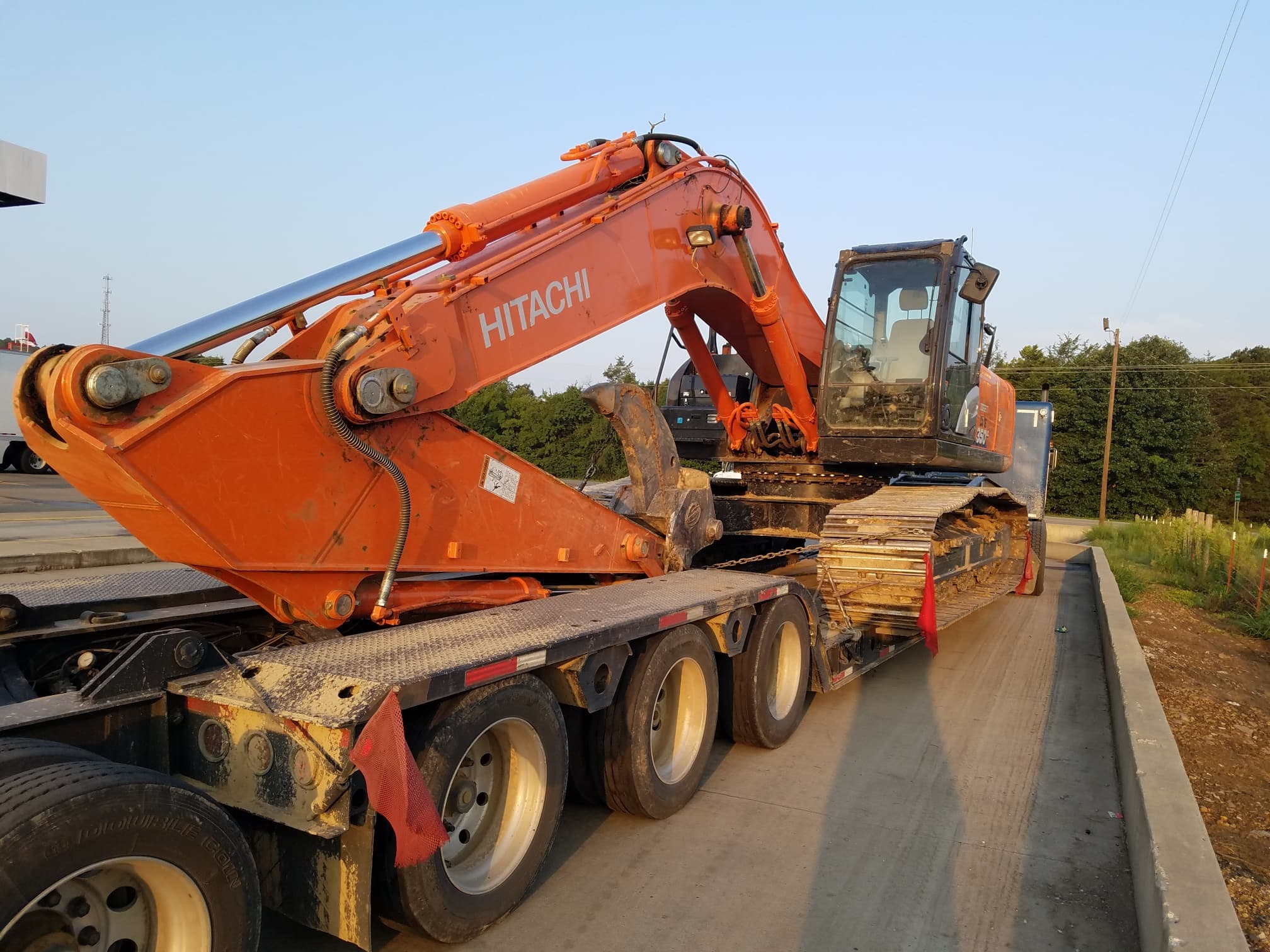 Heavy-haul transport equipment photo